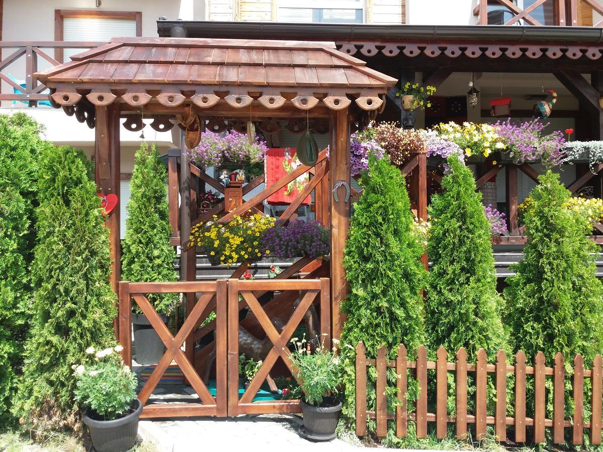 Centar! Lara Zlatibor Apartment Bagian luar foto